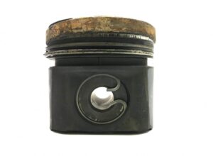 Piston pentru camioane daf 1747552/1736766/1731801 1 Piston pentru camioane daf 1747552/1736766/1731801