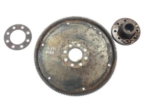Volantă generică cu inel dințat și flanșă 15331/8189 1 Volantă generică cu inel dințat și flanșă 15331/8189