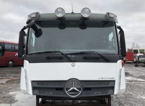 Cabină camion mercedes antos 1830 (2012-2013) - față 1 Cabină camion mercedes antos 1830 (2012-2013) – față