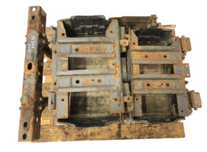 Suport baterie volvo (coduri: 22003951, 21313144, 21313145, 21342418, 22391364, 21412903, 21964726, 23851196, 22037133, 22037134) 1 Suport baterie volvo (coduri: 22003951, 21313144, 21313145, 21342418, 22391364, 21412903, 21964726, 23851196, 22037133, 22037134)