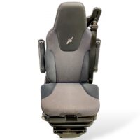 Scaun Șofer Volvo - Model Ergonomic cu Cotiere și Centură de Siguranță Integrată