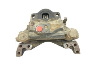 Etrier de frână față dreapta volvo - coduri 21697620, 21742380 1 Etrier de frână față dreapta volvo – coduri 21697620, 21742380