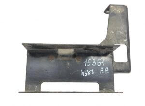 Suport capac bară față dreapta volvo 15361 ap 1 Suport capac bară față dreapta volvo 15361 ap