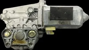 Motor regulator geam dreapta volvo 8152613-11