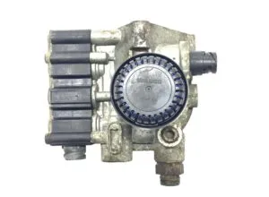 Uscător de aer wabco pentru volvo, coduri 20884103, 20700794, 21398254, 21480094, 21620172, 85003148, 85003326, 85003628, 85013131, 20466522, 20873849, 883259, 882965, 1932701, 21480092, 21620170