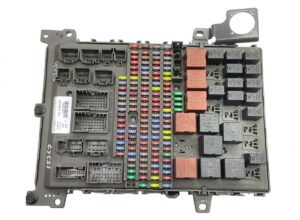 Panou de siguranțe pentru volvo 22009557 23341346 7422009557 7423341346
