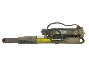 Cilindru rabatare cabină iveco 504065532 / 5802187029 / 500368557