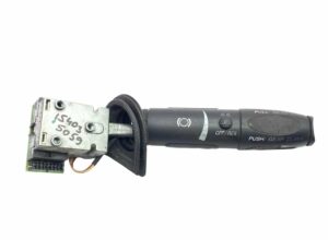 Comutator retarder iveco 5801427924 - manetă control cu funcții multiple 1 Comutator retarder iveco 5801427924 – manetă control cu funcții multiple
