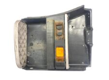 Ansamblu Placă de Trepte Dreapta pentru Scania cu Lampă și Piese Metalice