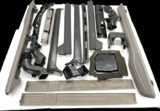 Capace și Piese din Plastic pentru Cabină Scania - Set Complet