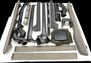 Capace și piese din plastic pentru cabină scania - set complet 1 Capace și piese din plastic pentru cabină scania – set complet