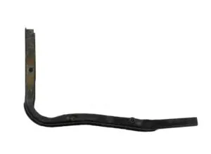 Suport față dreapta pentru apărător de noroi volvo – coduri oem 84094870, 82980146, 84228555