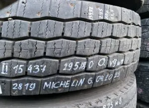 Roată michelin 295/80 r22. 5