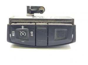 Modul comutator pe volan inferior scania cu funcție de control viteză (res/off) 1 Modul comutator pe volan inferior scania cu funcție de control viteză (res/off)