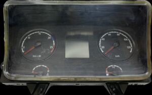 Ceas de bord pentru scania – turații, viteză, temperatura motorului și nivel combustibil
