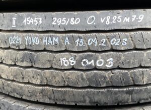 Roată volvo 295/80r22. 5 22. 5x8. 25 o. 8. 25m7. 9 1 Roată volvo 295/80r22. 5 22. 5×8. 25 o. 8. 25m7. 9