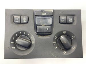 Panou de control pentru încălzire cabina scania 12v - diverse funcții 1 Panou de control pentru încălzire cabina scania 12v – diverse funcții