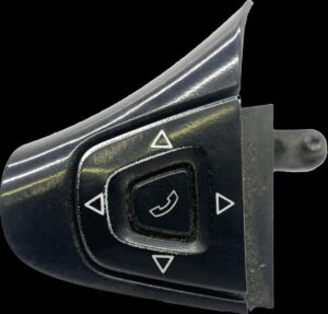 Modul comutator cu buton apelare pentru volan dreapta scania 1870910-13 1 Modul comutator cu buton apelare pentru volan dreapta scania 1870910-13