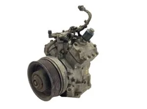Compresor ac volvo 21112387 11