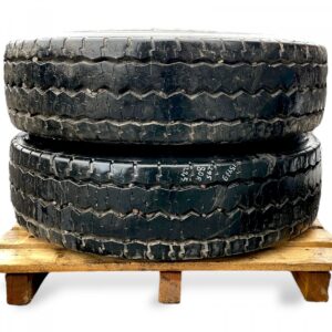 Set de anvelope pentru camioane volvo 295/80r22. 5, 2 buc 1 Set de anvelope pentru camioane volvo 295/80r22. 5, 2 buc