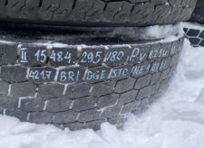 Roată Volvo 295/80R22.5 - 225x9 - 225x8.25 97