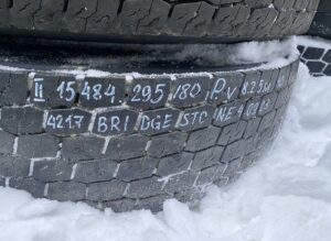 Roată volvo 295/80r22. 5 - 225x9 - 225x8. 25 97 1 Roată volvo 295/80r22. 5 – 225×9 – 225×8. 25 97