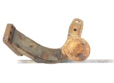 Suport Metalic Uzat pentru Arc Pneumatic, Axa Motor Volvo, Cod 3118348