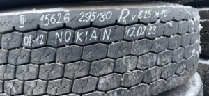 Roată nokian 295/80r225 8. 25 m10 15626 01. 12 17. 01. 23 1 Roată nokian 295/80r225 8. 25 m10 15626 01. 12 17. 01. 23