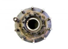 Butuc roată cu disc de frână, axă motoare dreapta, Volvo 85107753