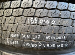 Roată volvo 295/80r22. 5 dunlop 30. 05. 2023 1 Roată volvo 295/80r22. 5 dunlop 30. 05. 2023