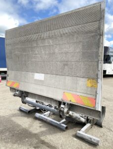 Platformă de încărcare man zhd1500 155ma 1 Platformă de încărcare man zhd1500 155ma