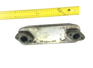 Răcitor de ulei de motor mercedes a0021884301 / 0021884301 / 0021887901 / a0021887901 1 Răcitor de ulei de motor mercedes a0021884301 / 0021884301 / 0021887901 / a0021887901
