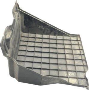 Capac pentru cutia bateriei scania, coduri 1362693, 2182273, 1798251, 1869416 1 Capac pentru cutia bateriei scania, coduri 1362693, 2182273, 1798251, 1869416