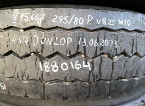 Roată dunlop 295/80 p v8. 25 m10 4317 1 Roată dunlop 295/80 p v8. 25 m10 4317
