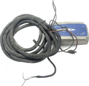 Încărcător de baterii volvo xt14000-16 cu cabluri 1 Încărcător de baterii volvo xt14000-16 cu cabluri