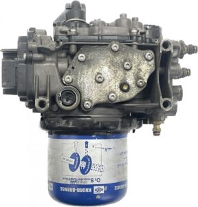 Uscător de aer renault – coduri 7422242664, 22242664, 7422358799, 7422820096, 7422858335, 7423166781, 7423690614, 7423779942