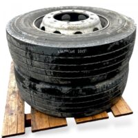 Set 2 Roți Volvo 305/70R22.5 225x825-20