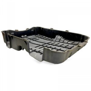 Capac pentru cutia bateriei iveco 5801258838 - negru 1 Capac pentru cutia bateriei iveco 5801258838 – negru