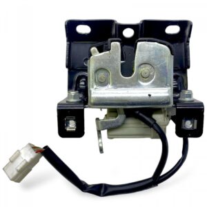 Încuietoare capac compartiment depozitare cabină stânga iveco 5801347256 1 Încuietoare capac compartiment depozitare cabină stânga iveco 5801347256