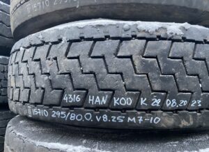 Roată hankook 295/80. 0 r22. 5 v8. 25 m7-10 4316 k 29. 08. 2023 1 Roată hankook 295/80. 0 r22. 5 v8. 25 m7-10 4316 k 29. 08. 2023