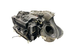 Set de radiatoare pentru încălzire/răcire cabină cu carcasă volvo 1 Set de radiatoare pentru încălzire/răcire cabină cu carcasă volvo