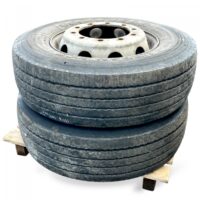 Set roți 2 buc. Goodyear 305/70R22.5 225x8.25-19 pentru Volvo