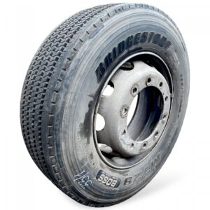 Roată bridgestone m729 305/70r22. 5 225x825-25 1 Roată bridgestone m729 305/70r22. 5 225×825-25