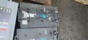 Baterie mercedes a0045403145, 12v, 170ah, 950a (en) 1 Baterie mercedes a0045403145, 12v, 170ah, 950a (en)