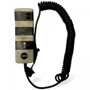 Modul de control ridicare axa volvo 8140843