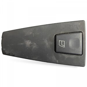 Comutator geamuri electrice dreapta pentru volvo, coduri 20953593, 20752919, 21277630, 21354613, 21543901, 22566514, 20455318, 20568858 1 Comutator geamuri electrice dreapta pentru volvo, coduri 20953593, 20752919, 21277630, 21354613, 21543901, 22566514, 20455318, 20568858