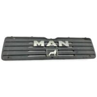 Grilă frontală camion MAN cu siglă leu