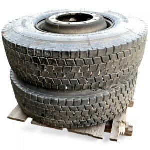 Set 2 roți volvo 315/80r22. 5 1 Set 2 roți volvo 315/80r22. 5