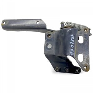 Balama inferioară deflector grilă dreapta scania 15820 p. R 1 Balama inferioară deflector grilă dreapta scania 15820 p. R
