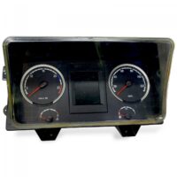 Ceas de bord Scania pentru modele diverse (coduri piese: 2052210, 2061583, 2195596, 2303232, 2311534, 2286663, 2430956, 2491742, 2627464, 1900491, 1900473, 1915655, 1919014, 2020196, 1946411, 2061563, 2303196, 21955-13)
